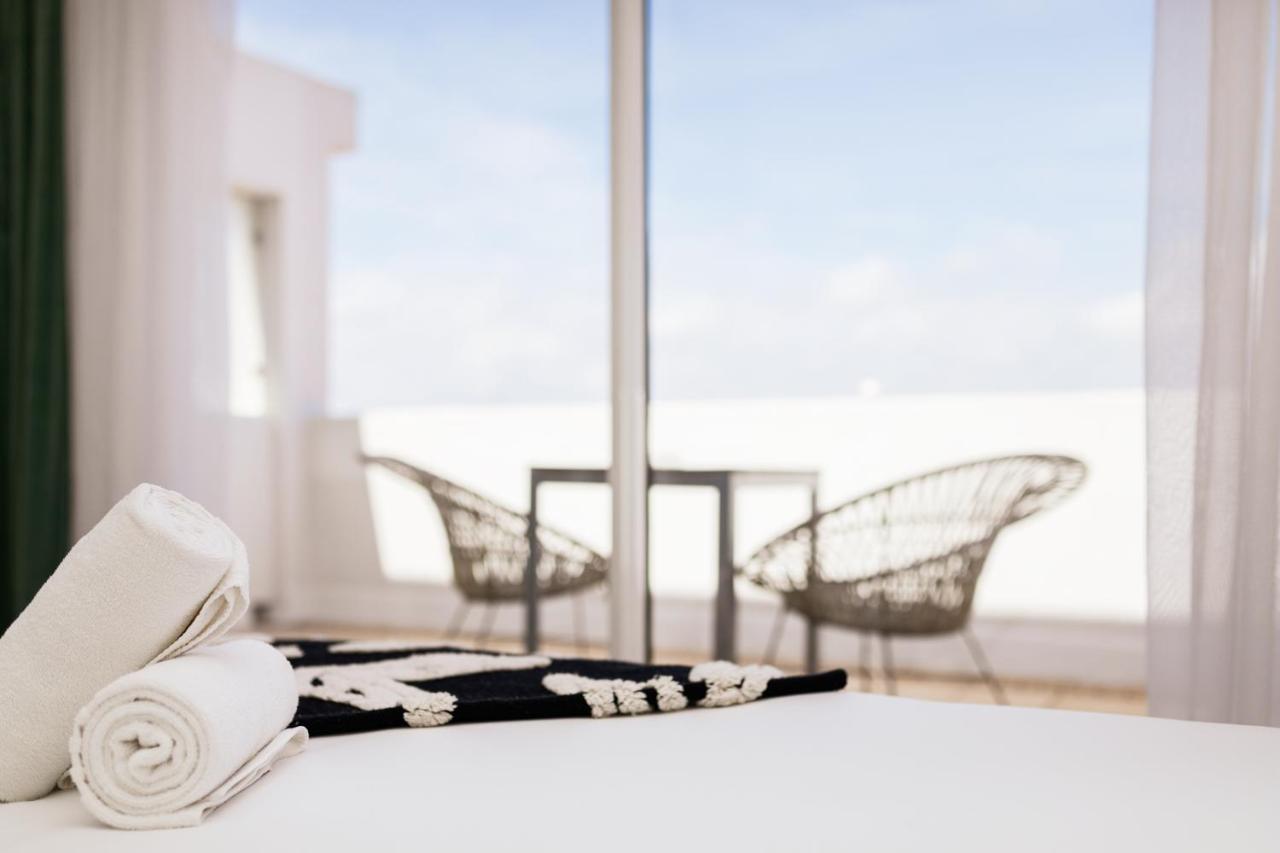 Hotel Les Sables - Urban Style - By Logis Hotels Кане Экстерьер фото